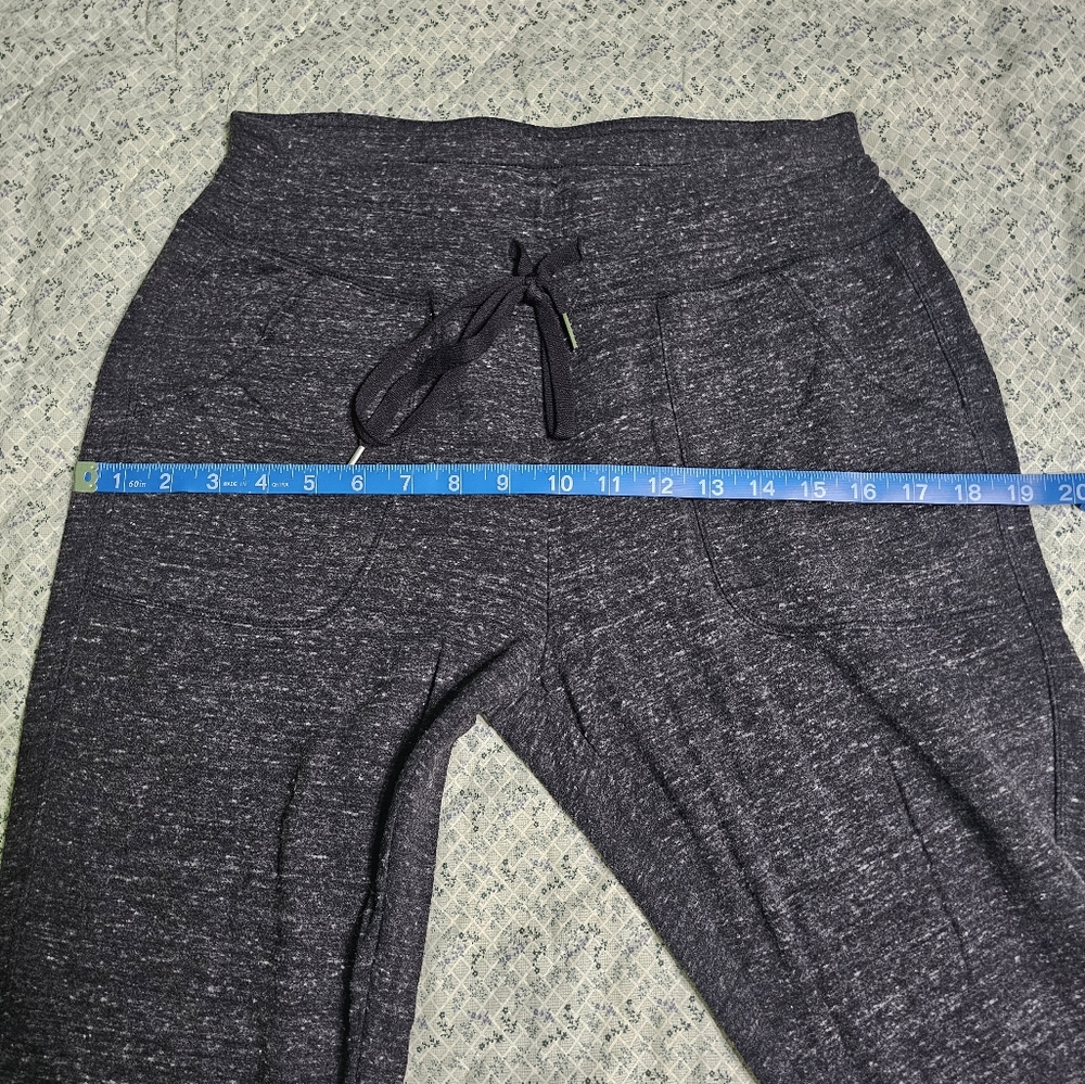 CALIA by Carrie Underwood Gray Textured Jogger Pants - Picture 4 of 9